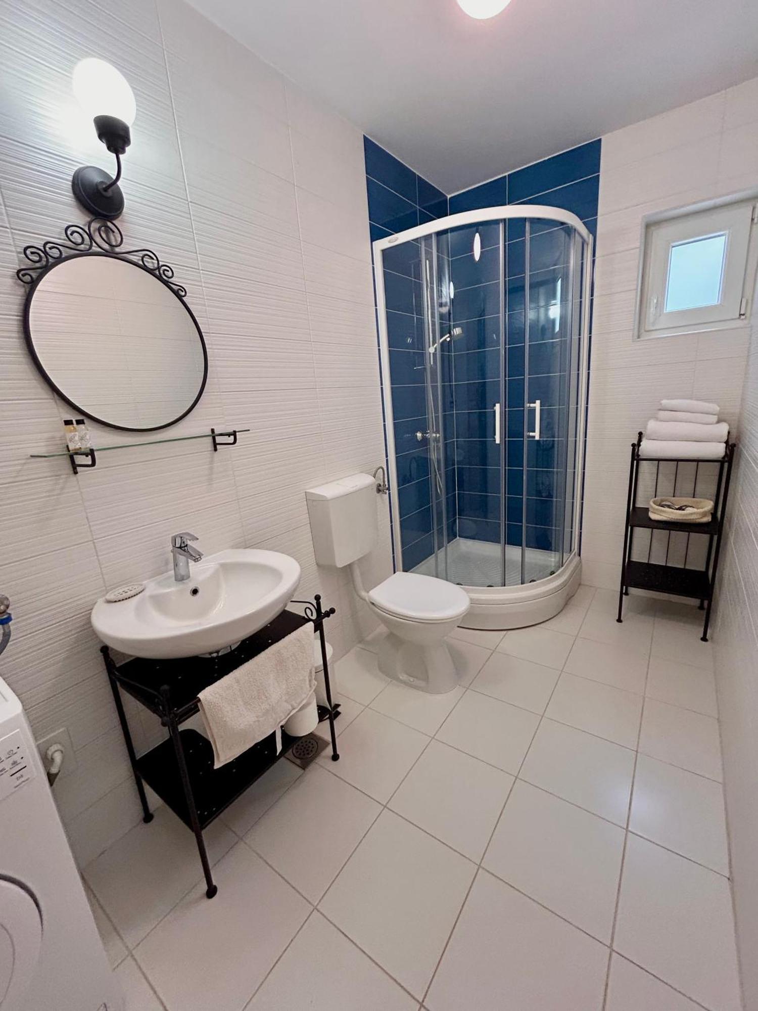 Apartment Barbina Kastelina Sveti Juraj Exteriör bild