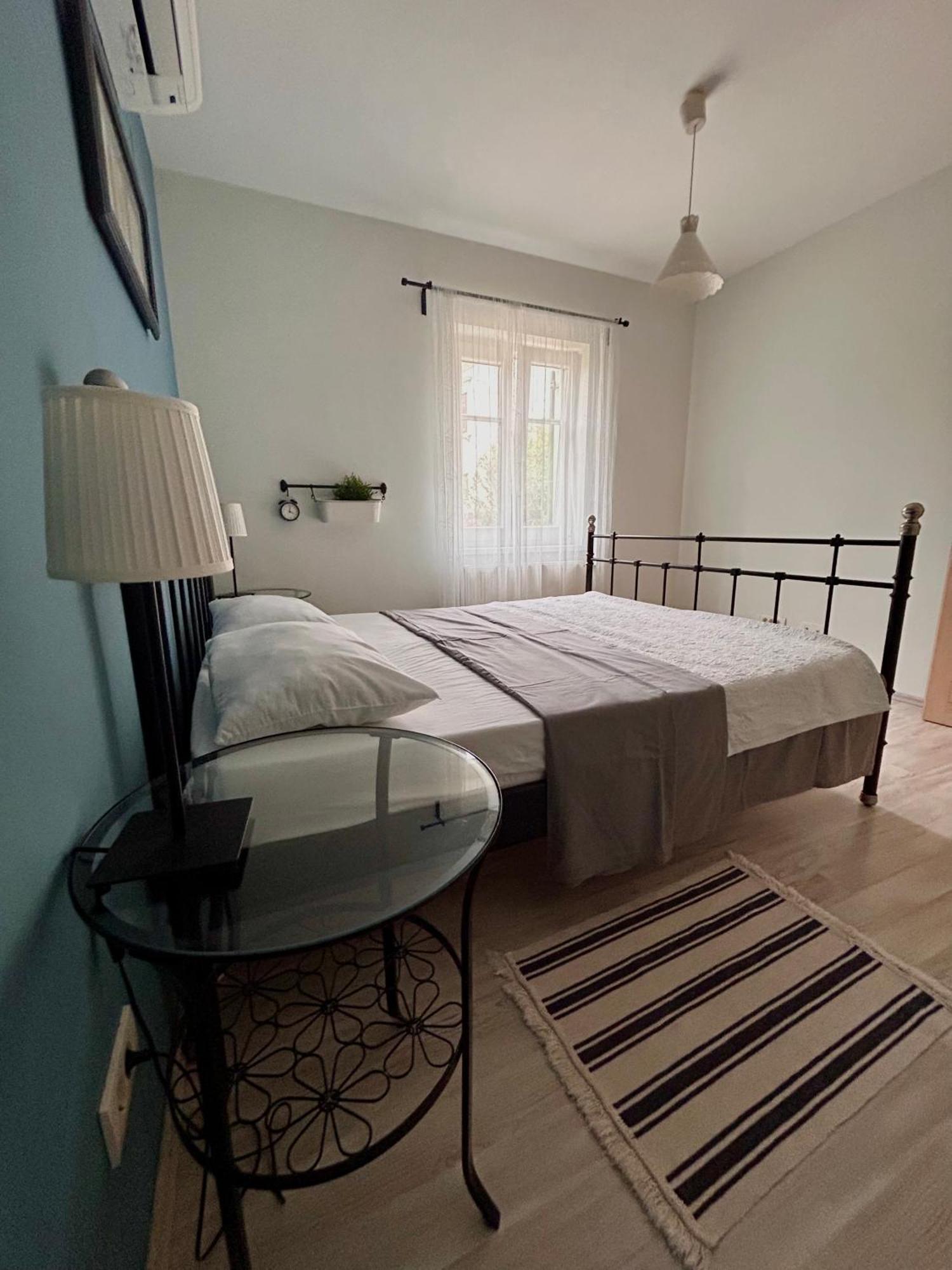 Apartment Barbina Kastelina Sveti Juraj Exteriör bild