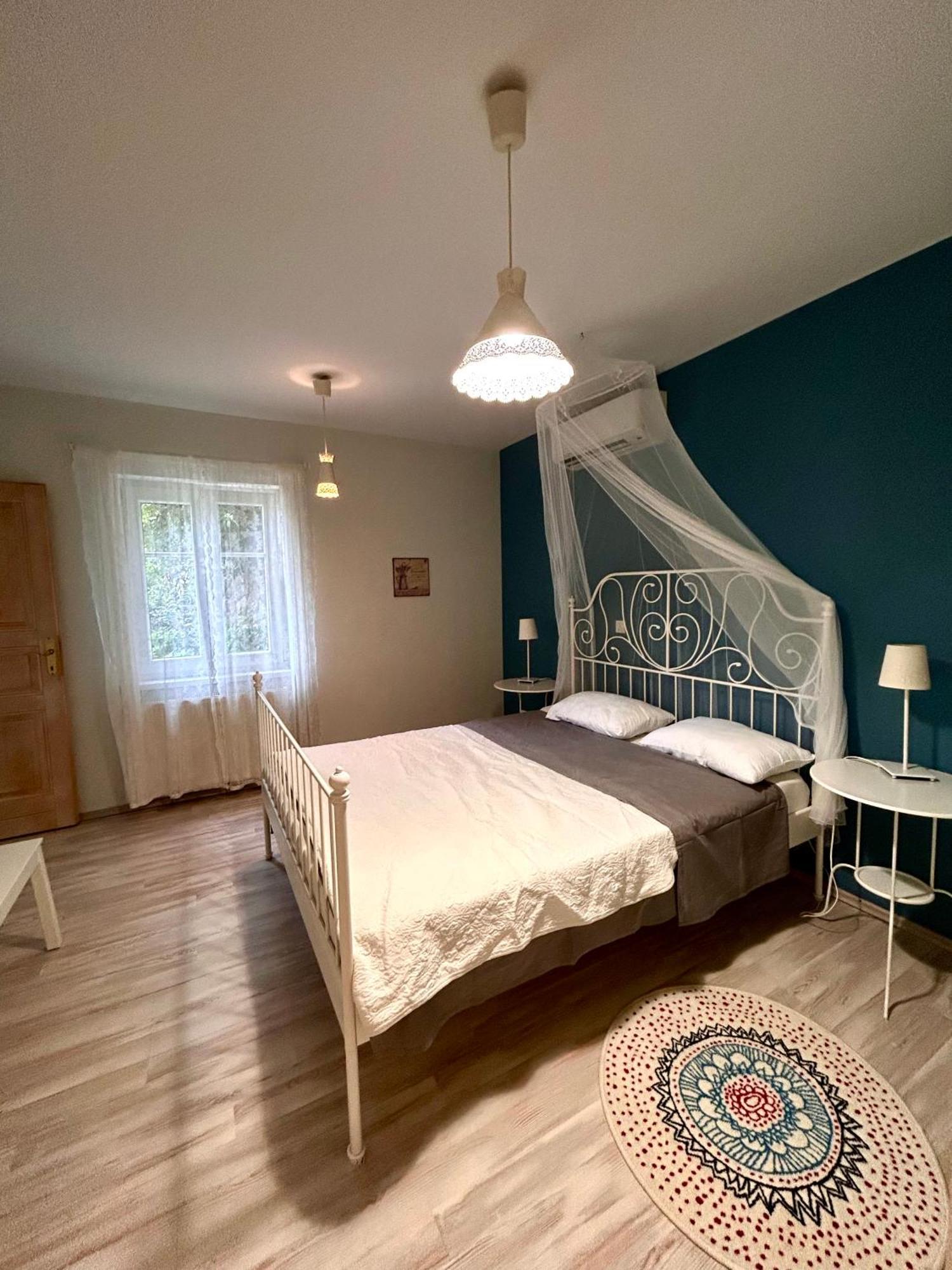 Apartment Barbina Kastelina Sveti Juraj Exteriör bild