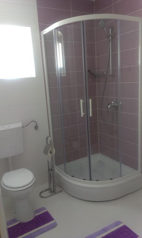 Apartment Barbina Kastelina Sveti Juraj Rum bild
